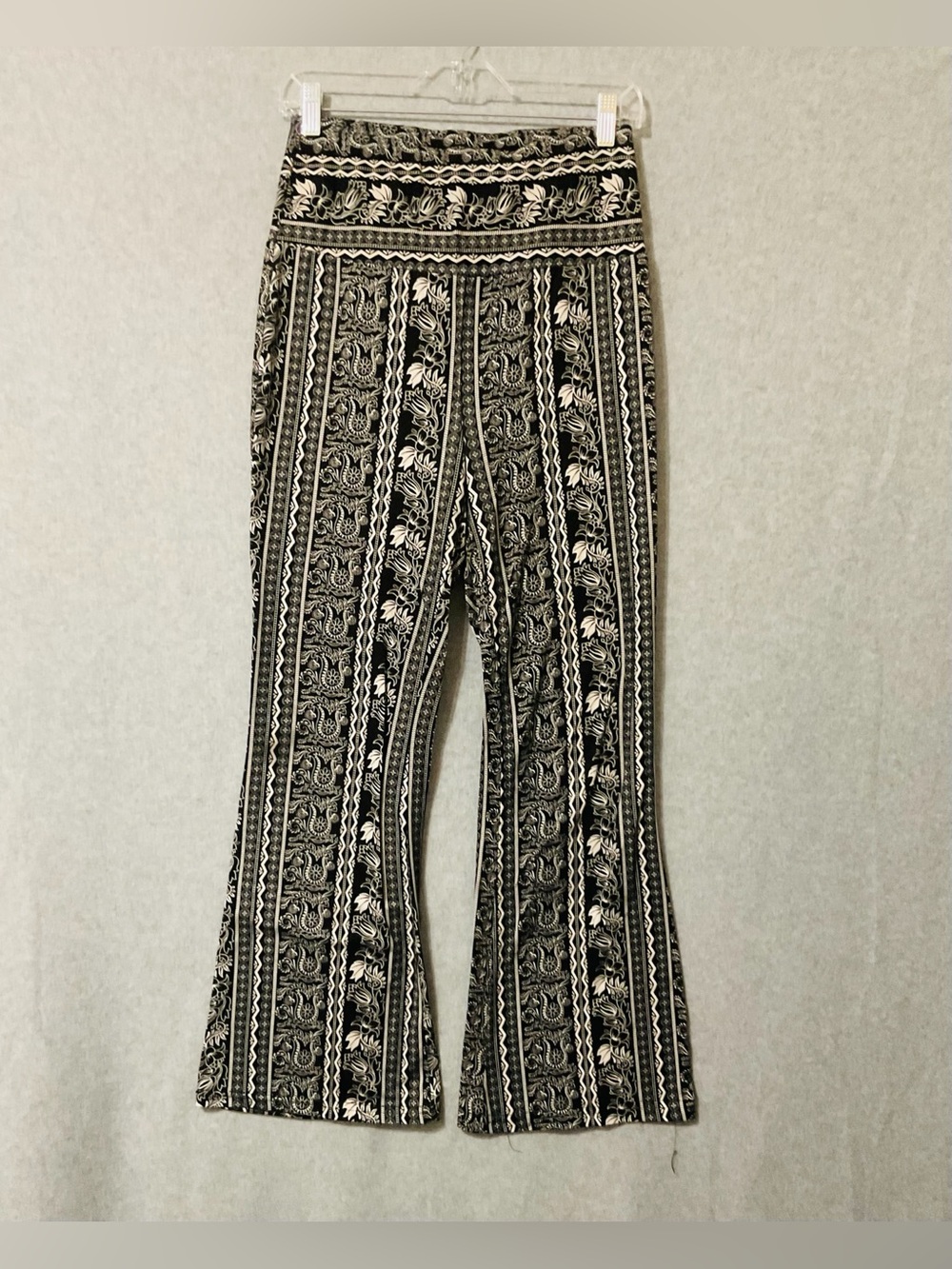 Shosho Womans Black & Cream Patterned Wide-Leg Pants Sz L